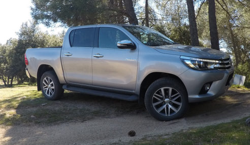 Probamos el Toyota Hilux Doble Cabina para estomesuena