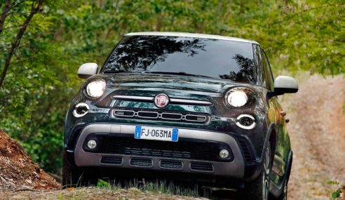 El FIAT 500L se actualiza en todos los sentidos