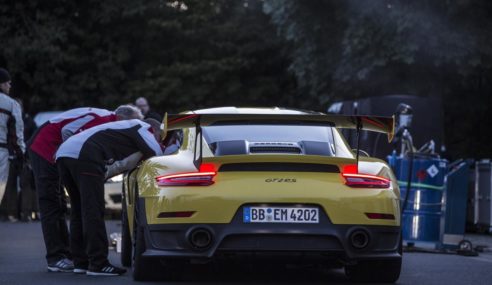 Porsche 911 GT2 RS, el más rápido de todos