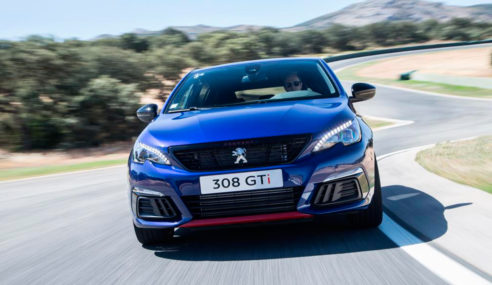 Peugeot 308 GTi by Peugeot Sport