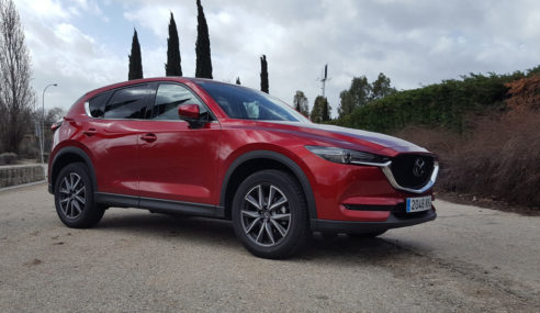 Mazda CX5 Jinbai Tai en estomesuena