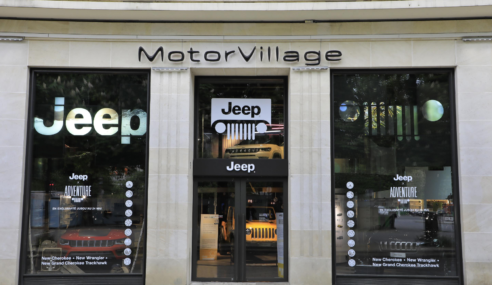 Se inaugura la Jeep Adventure en París