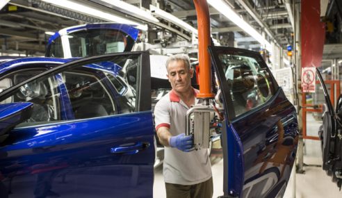 SEAT contratará a 250 trabajadores más para responder al aumento de la producción en la fábrica de Martorell