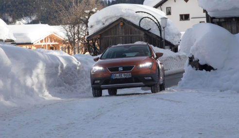 Conducir por nieve como un profesional by SEAT