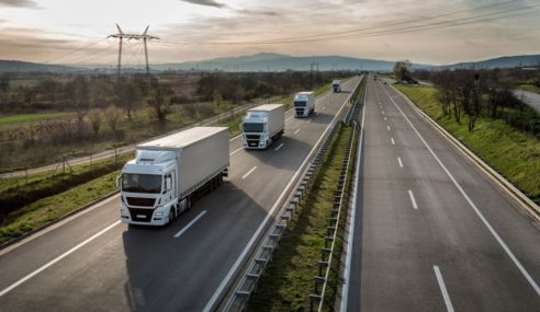 El exceso de velocidad en carreteras convencionales, un vicio muy común