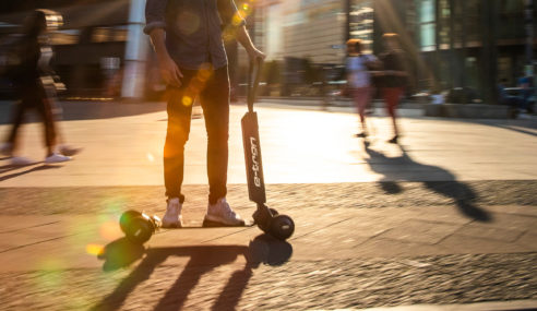 Audi e-tron Scooter, movilidad en patinete eléctrico