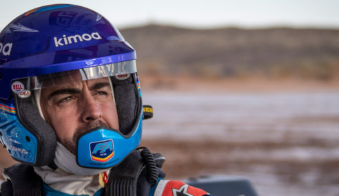 Fernando Alonso apunta al Dakar