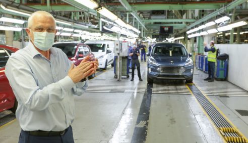 Ford reinicia la producción en Almussafes