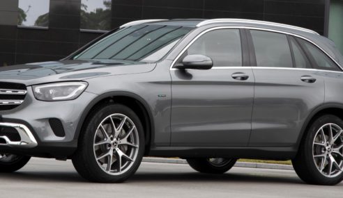 Mercedes-Benz GLC 300 E 4Matic y GLC 300 DE 4Matic en el Mercado