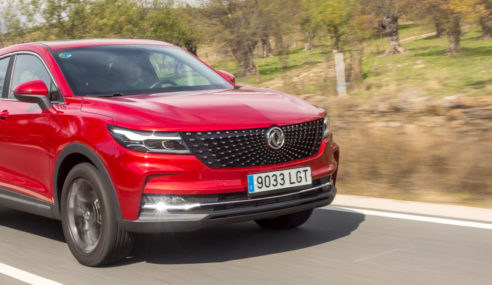 DFSK F5, SUV Coupé Premium sin que lo note el precio