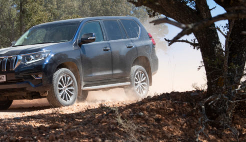 Toyota Land Cruiser 2021, se actualiza la gama