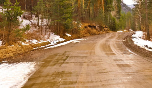 Consejos de la Fundación CNAE para conducir con hielo y/o nieve